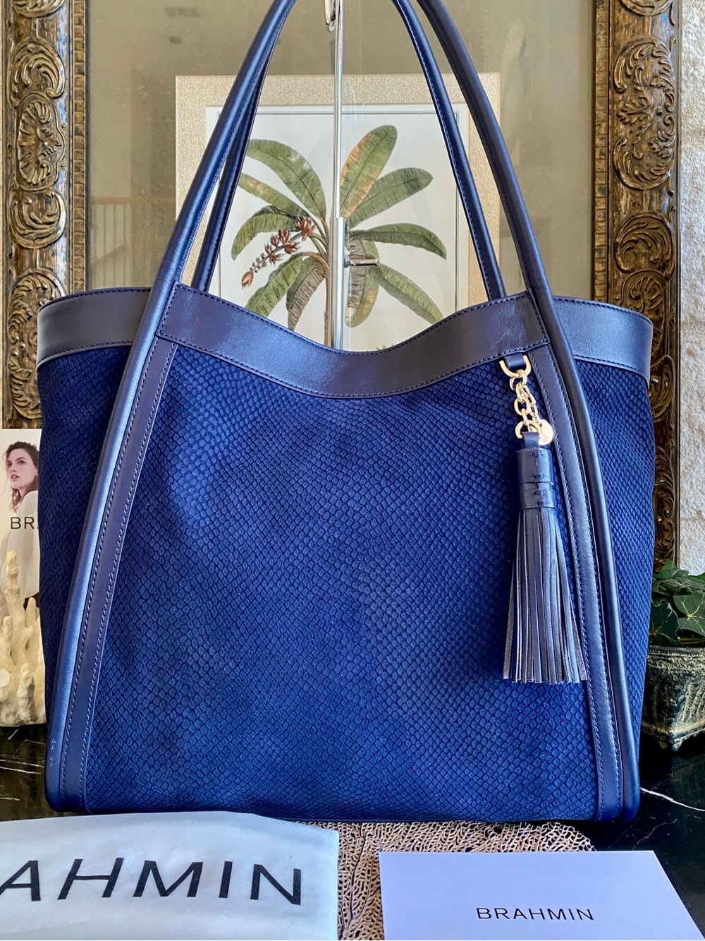 ✈️⛴️$425 MSRP BAILEE NAVY BELCANTO Brahmin Tote